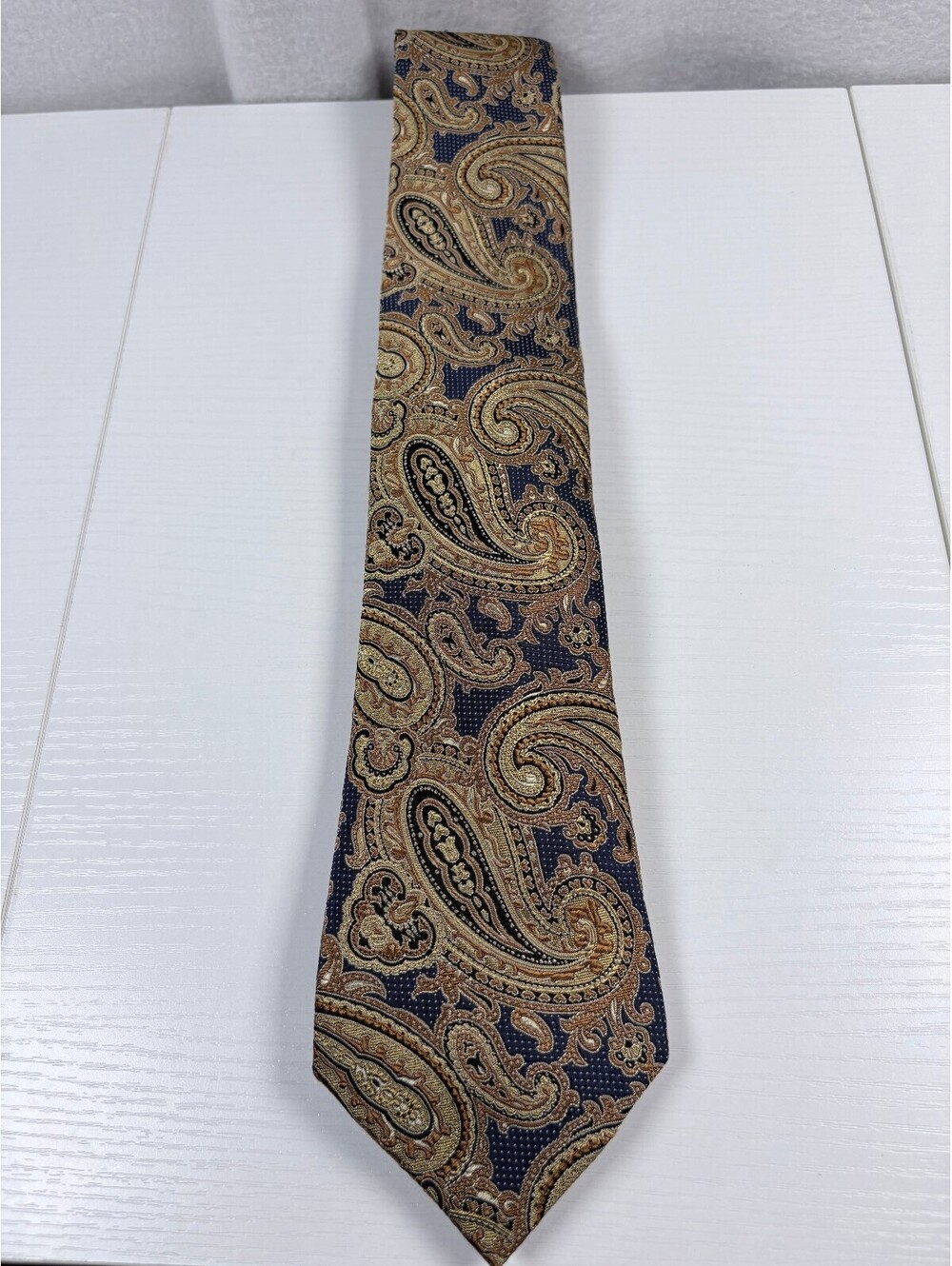 Tasso Elba Silk Necktie Mens Navy Blue Gold Paisley Jacquard Classic Formal